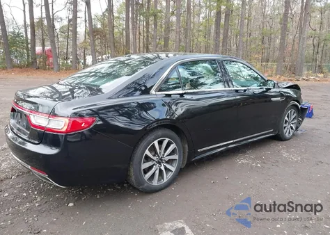 2017 Lincoln Continental Livery z USA, uszkodzony, nr VIN 1LN6L9HK9H5629939